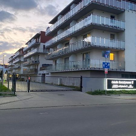 Kolobrzeg Apartament 2 Pokojowy Bursztynowe Lägenhet Exteriör bild