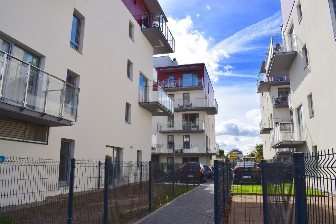 Kolobrzeg Apartament 2 Pokojowy Bursztynowe Lägenhet Exteriör bild