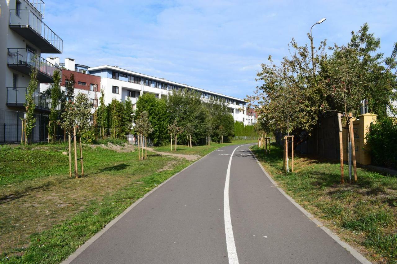 Kolobrzeg Apartament 2 Pokojowy Bursztynowe Lägenhet Exteriör bild