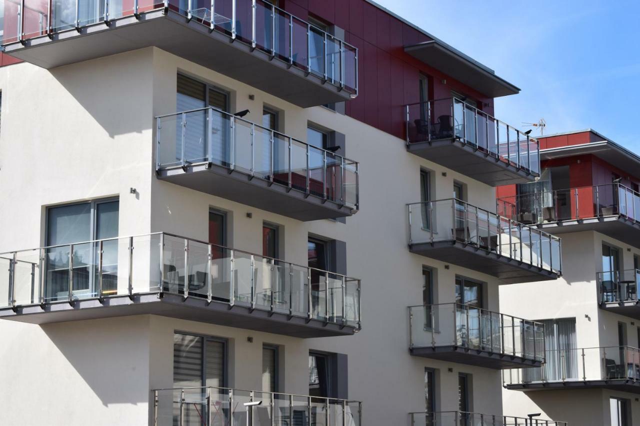 Kolobrzeg Apartament 2 Pokojowy Bursztynowe Lägenhet Exteriör bild
