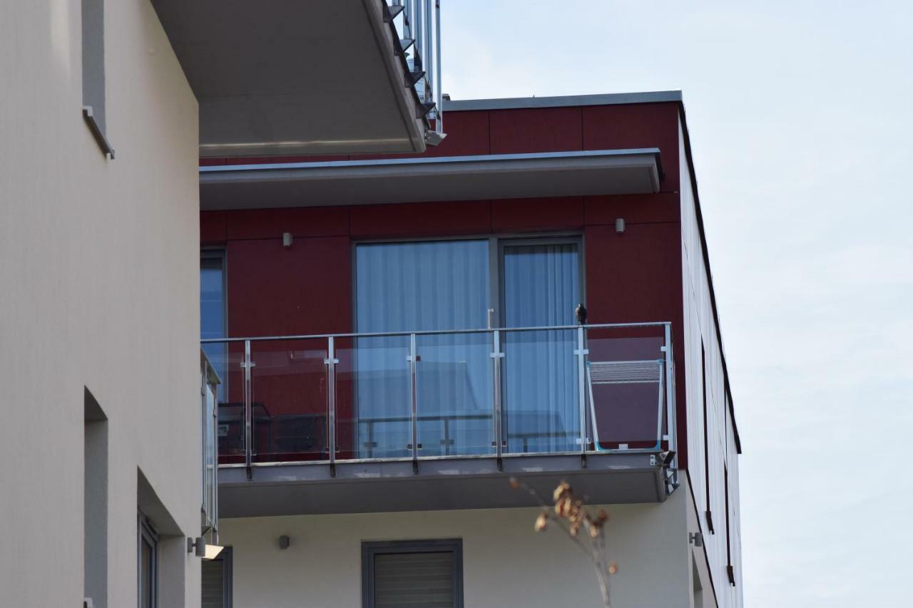 Kolobrzeg Apartament 2 Pokojowy Bursztynowe Lägenhet Exteriör bild